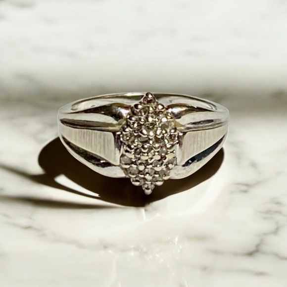 Diamond Cluster Ring in 10k White Gold